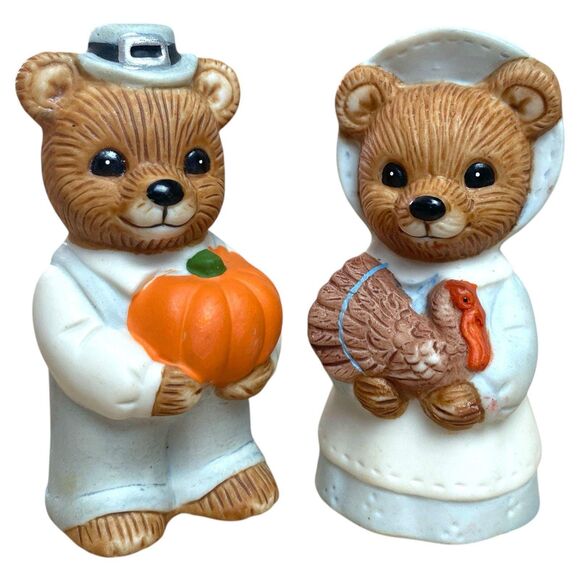 Homco Thanksgiving Bear Figurines: Pilgrim Couple with Pumpkin & Turkey - Picture 2 of 4